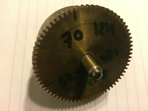 Veerton met veer 70 tanden doorsnee 52,5 mm no 124